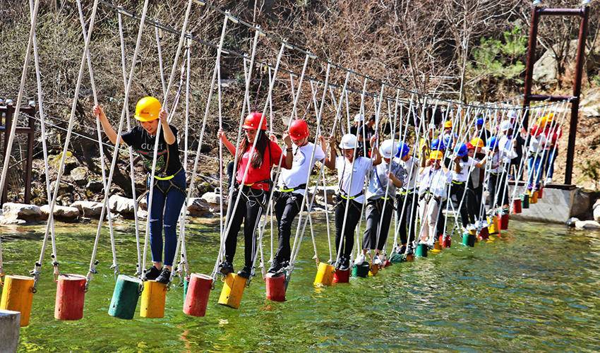 终南山寨水上运动乐园团建