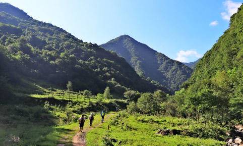 草原休闲团建