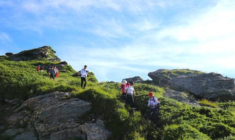 秦岭登高团建