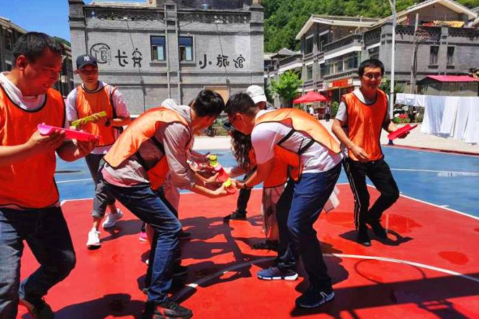 终南山寨定向寻宝闯关团建