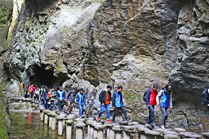 终南山寨定向寻宝闯关团建