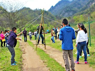 牛背梁终南山寨 —两天一夜拓展体验活动